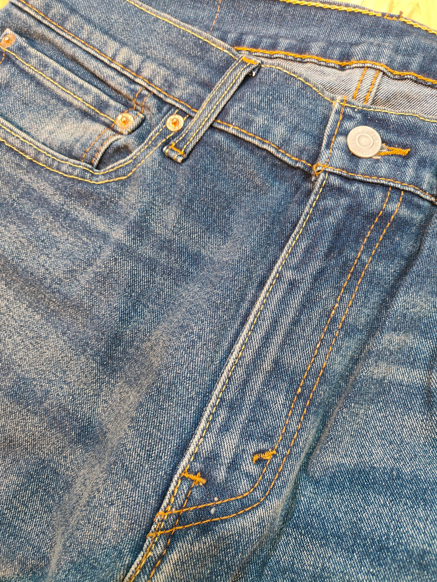 Levi's 511 Men's Slim Fit Stretch Jeans (Indigo Blue)