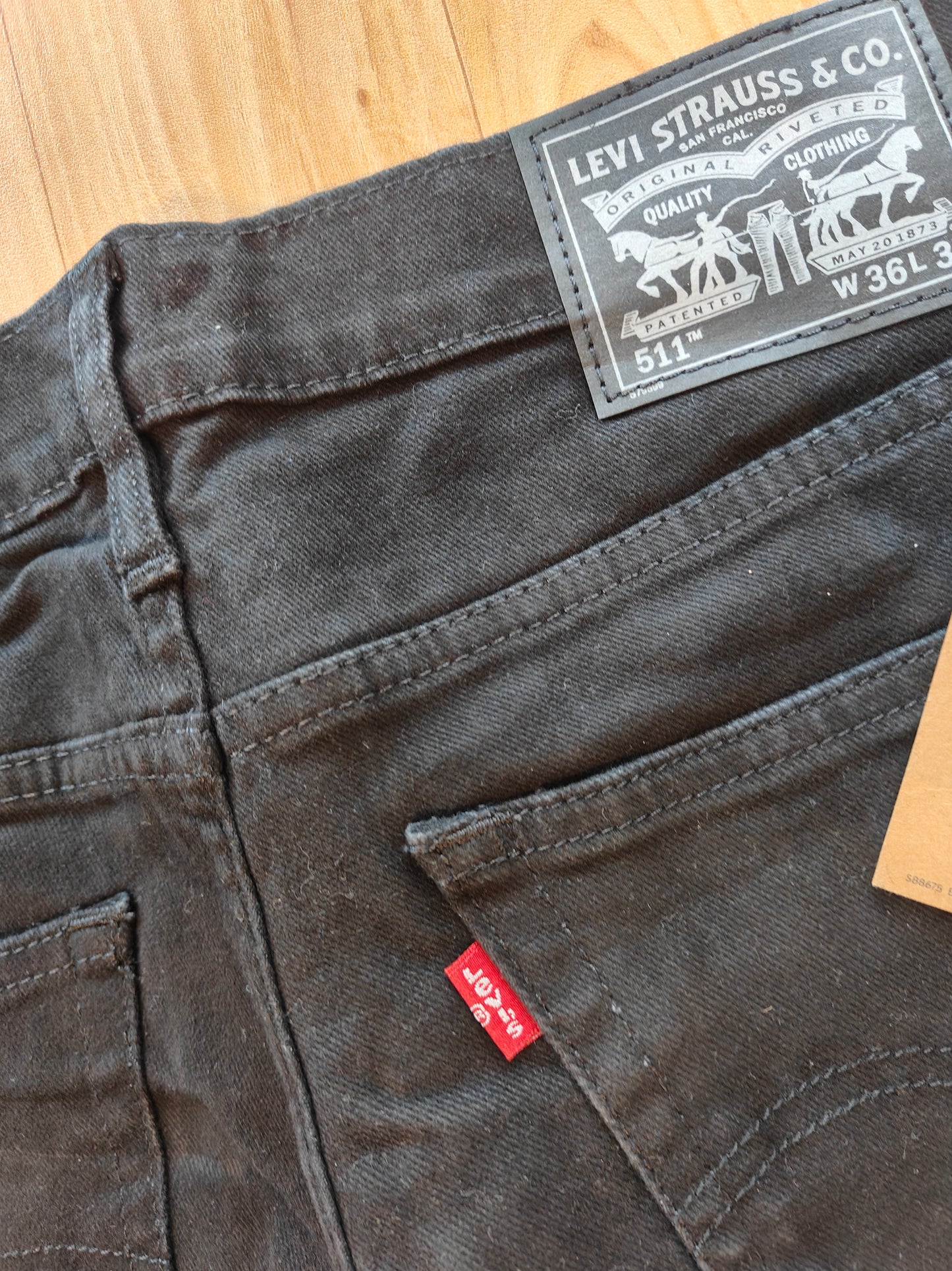 Levi's 511 Slim Fit Men's Jeans Stretch Denim (Black)