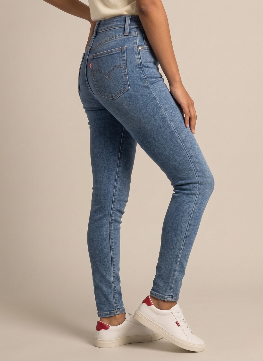 Levi's Women's 711 Skinny Jeans - Mid-Rise Light Wash Denim