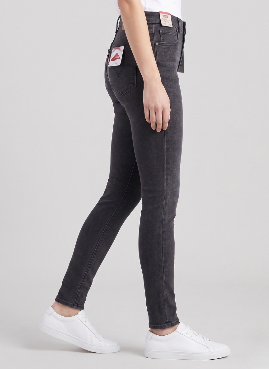 Levi's 710 Super Skinny Jeans - Women's High-Stretch Black Denim (NWT)