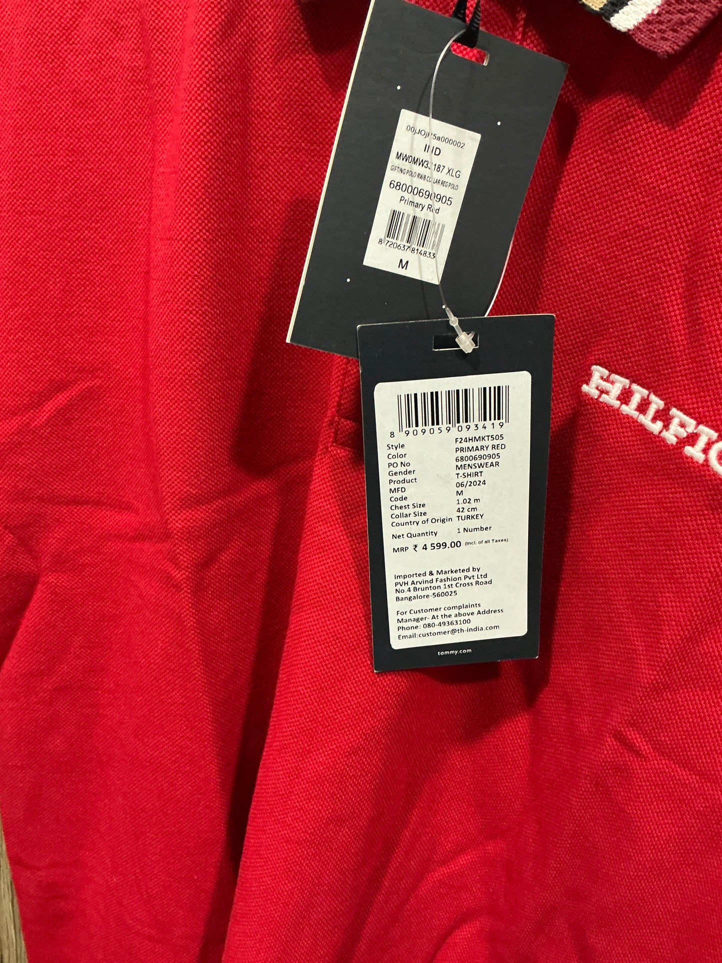 Tommy Hilfiger Men’s Red Polo T-Shirt with Striped Collar
