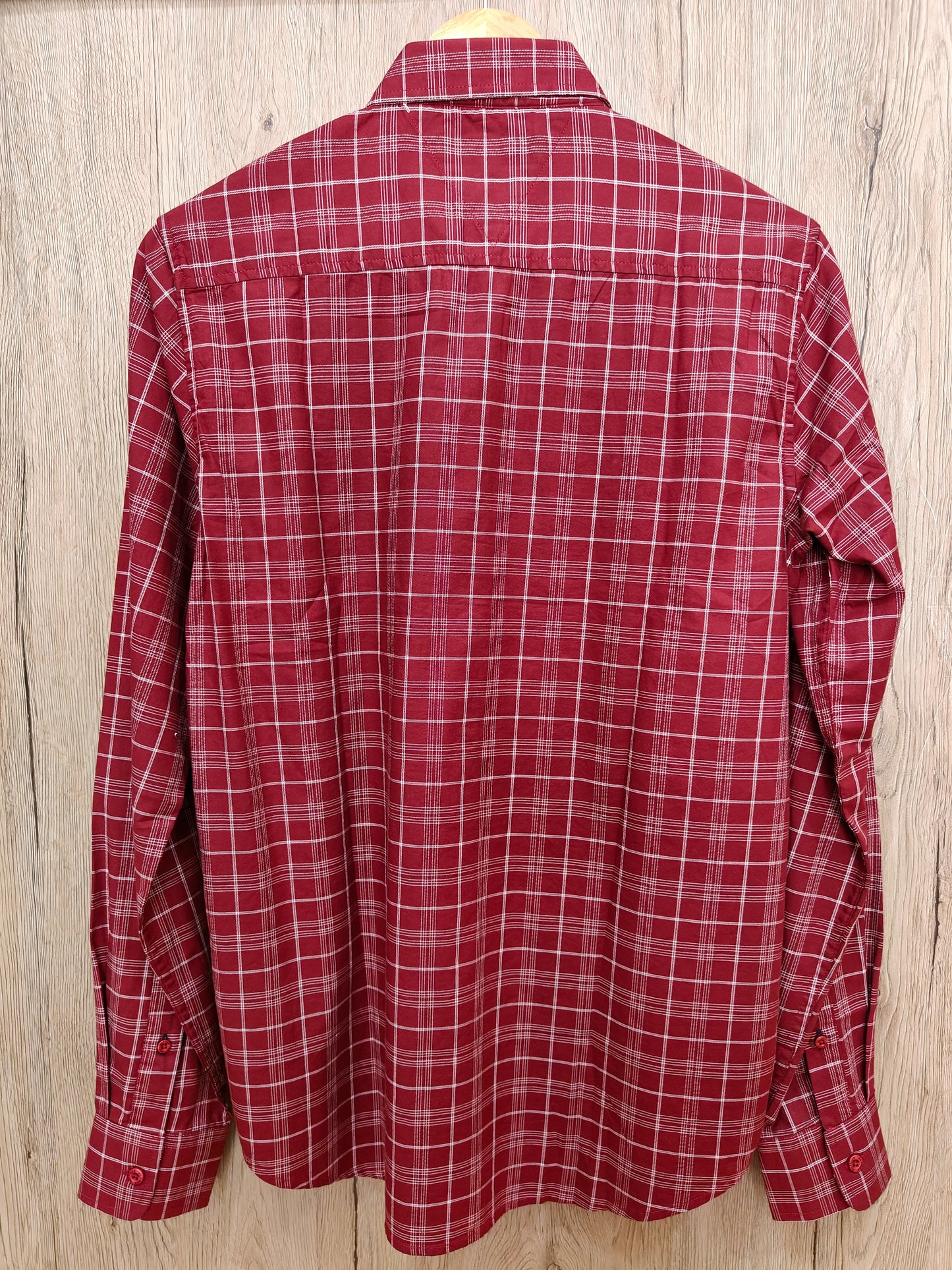 Tommy Hilfiger Men's Checked Shirt (Maroon)