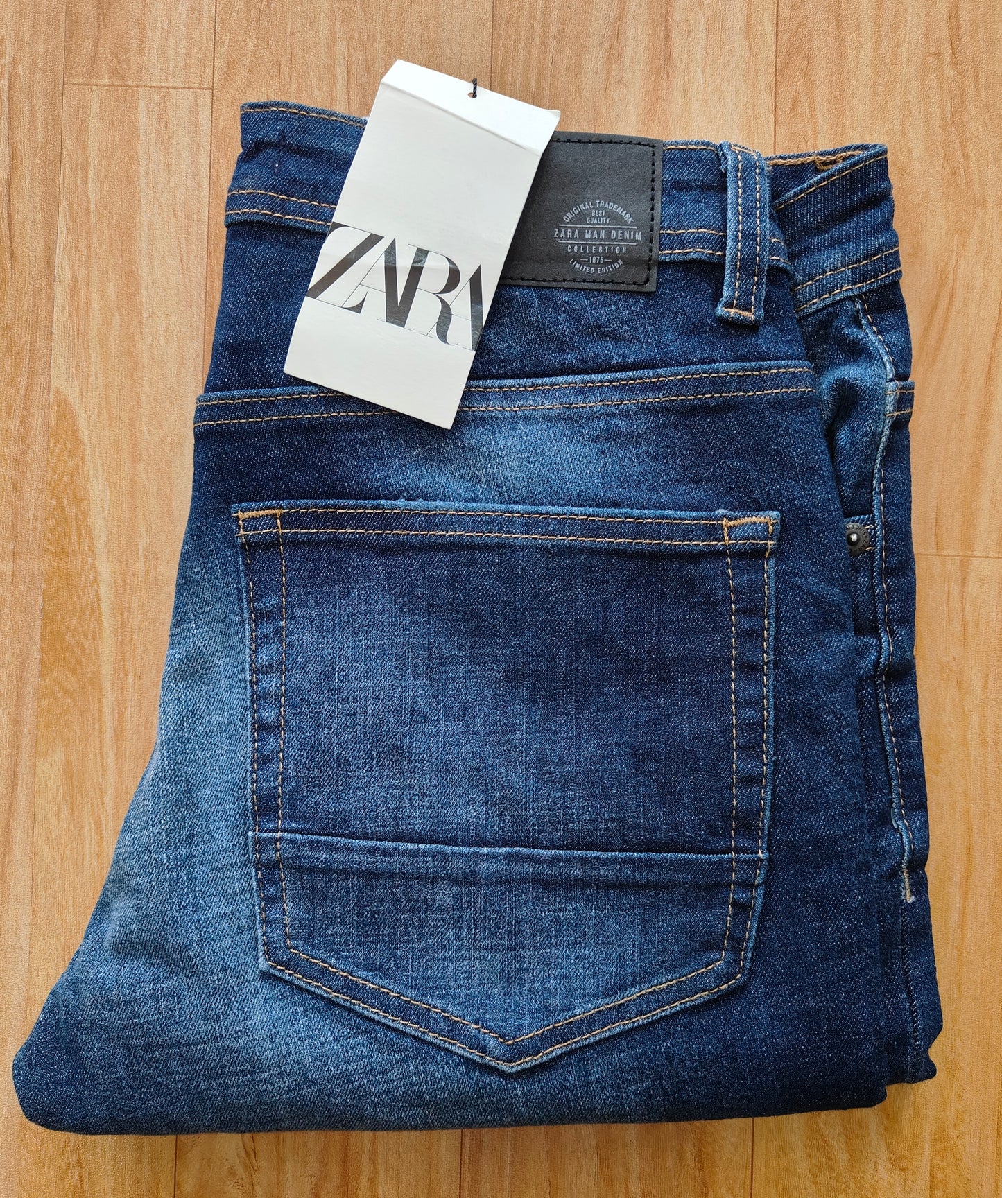 Zara Mens Distressed Jeans (Dark Blue)