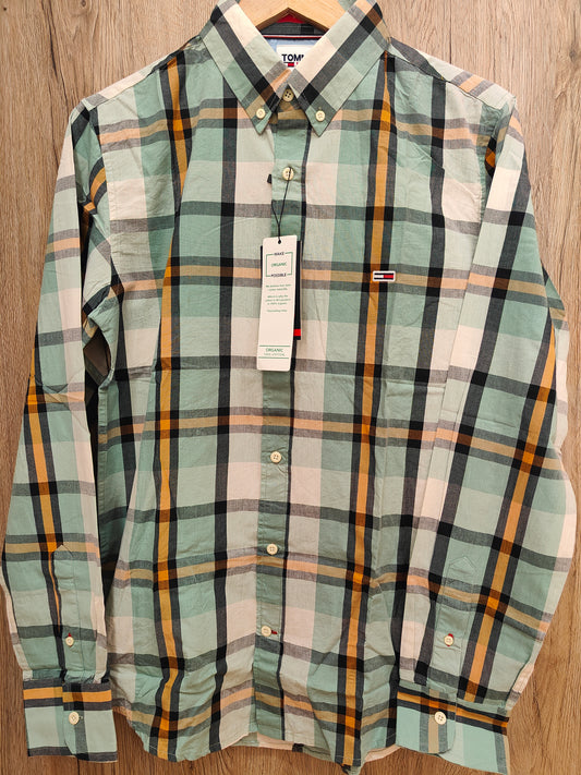 Tommy Hilfiger Men’s Button-Down Plaid Shirt –  Check (Mint Green)