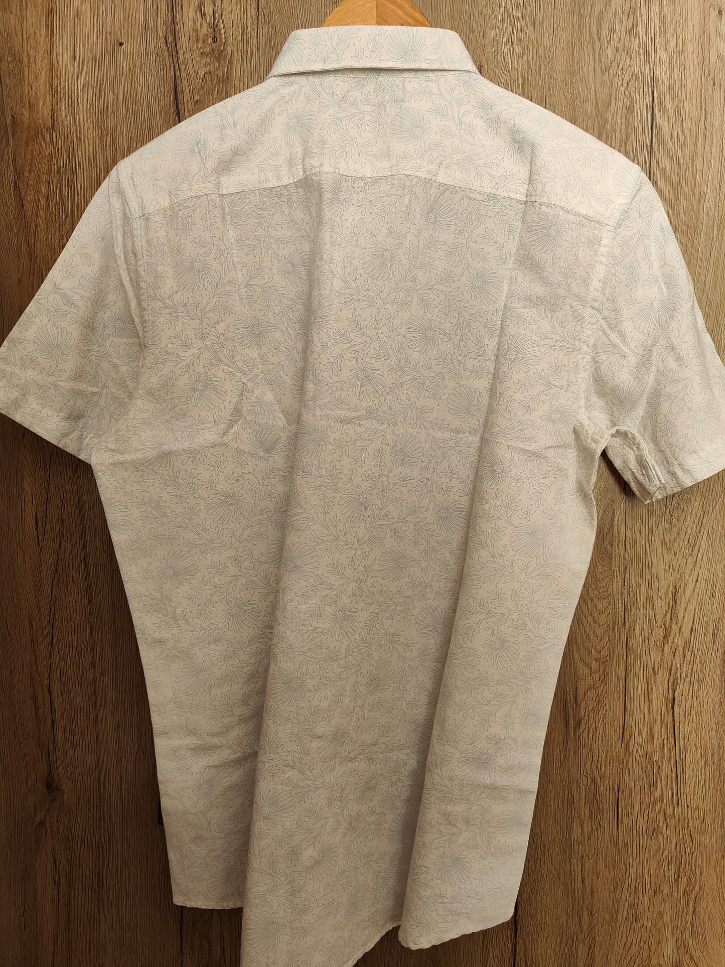 Kutur Exclusive Light Floral Casual Shirt (White)