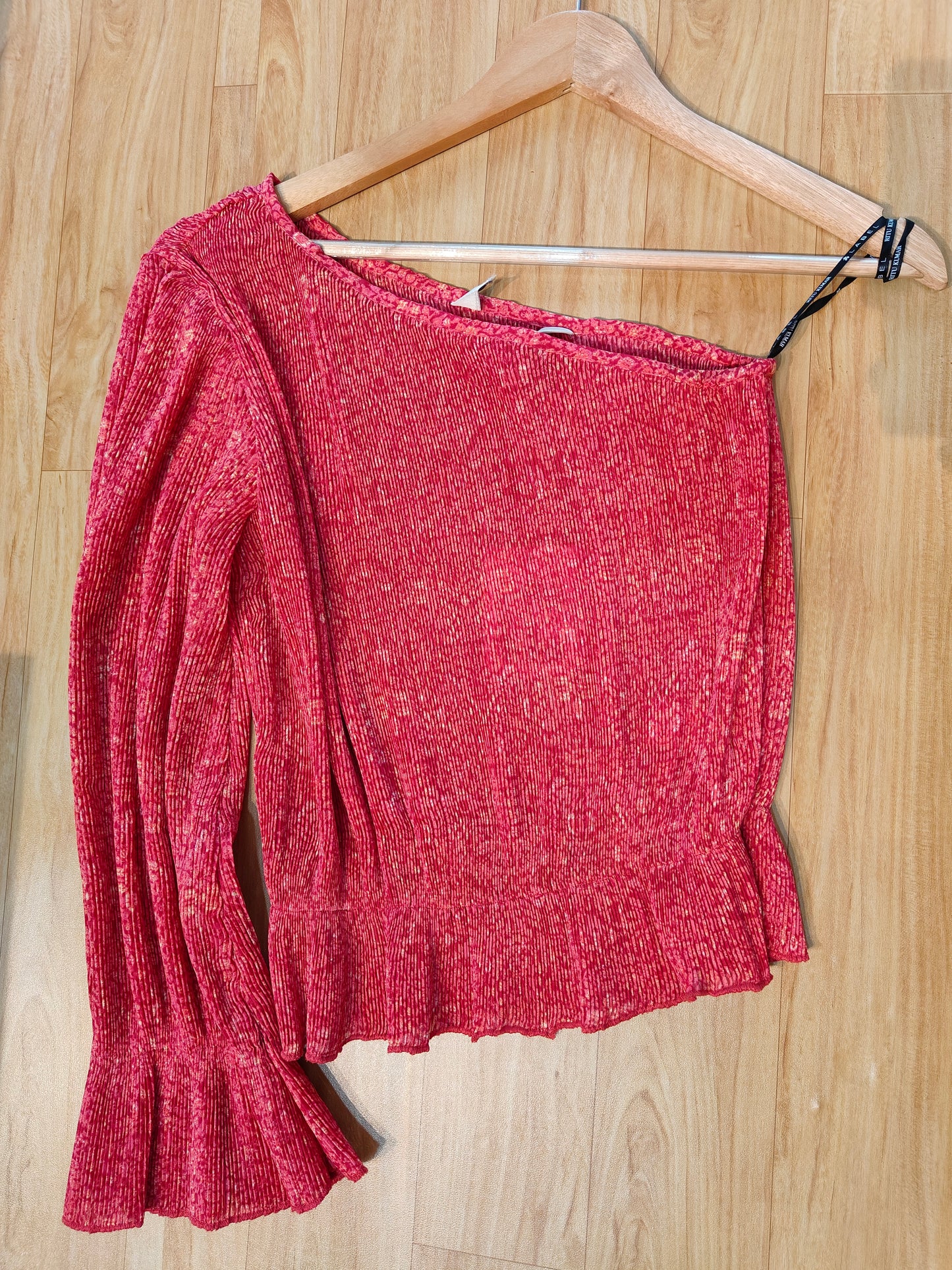 One Shoulder Top (Red)