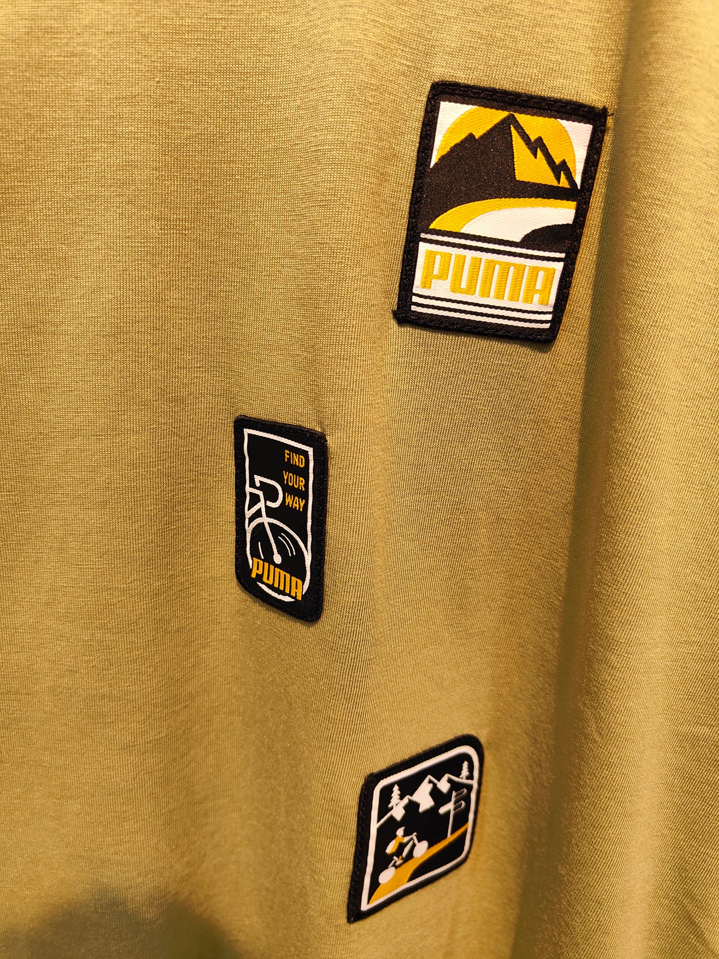 Puma Men's T-shirt (Olive Green)