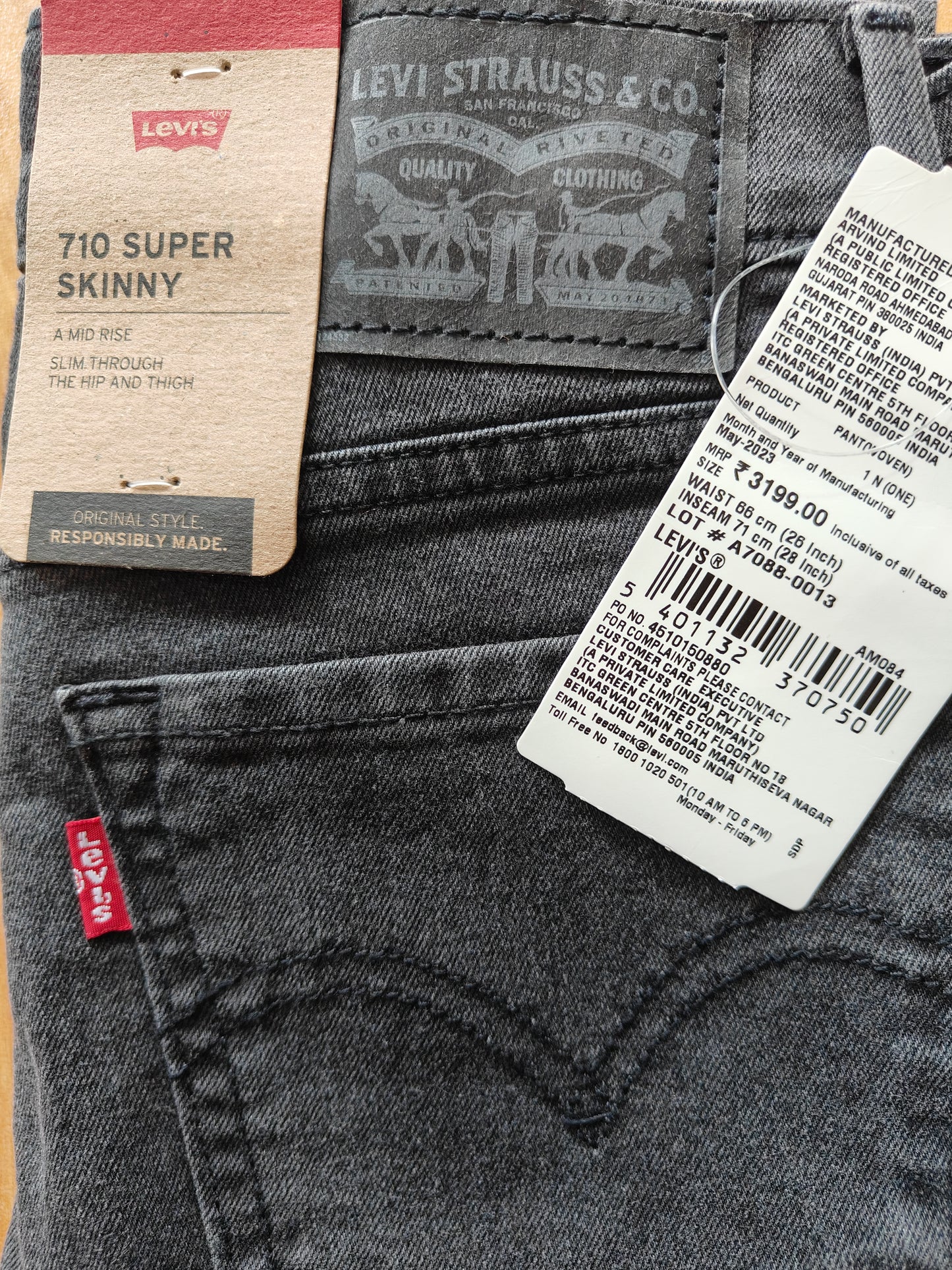 Levi's 710 Super Skinny Jeans for Women – Black
