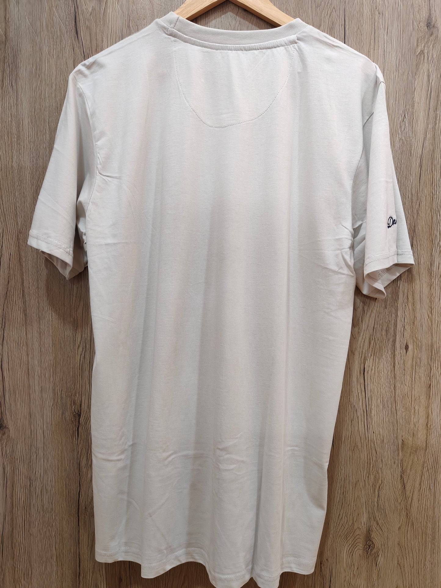 U.S.Polo Assn. Men’s Graphic T-Shirt (Off-White)